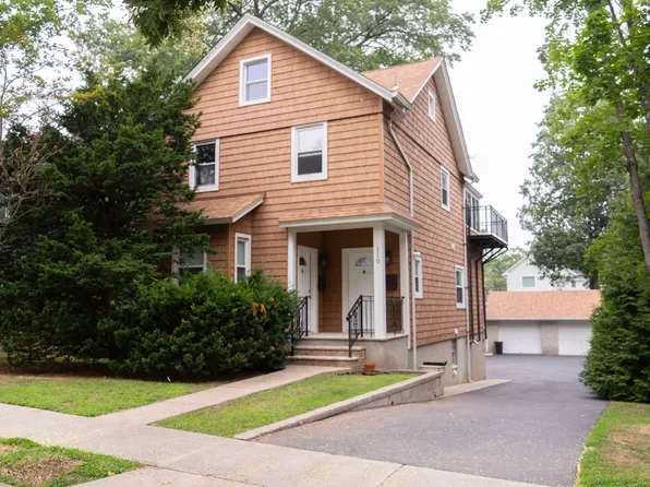 (undisclosed Address), Ridgewood, NJ 07450