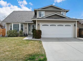 325 Woodside Ct, Dayton, NV