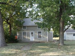 3921 Labette Ter, Ottawa, KS 66067