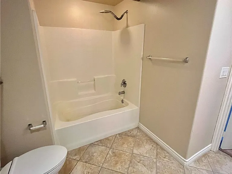 3334 Watermarke Pl — Photo 10
