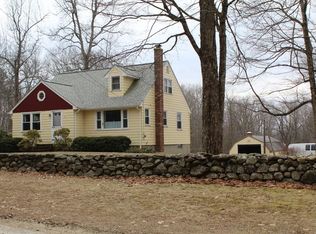 26 Kenwood Dr, Rutland, MA 01543