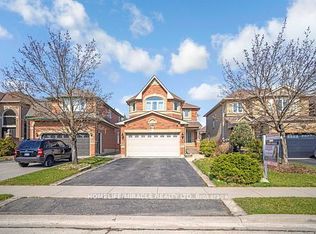 21 National Cres, Brampton, ON L7A 1J2