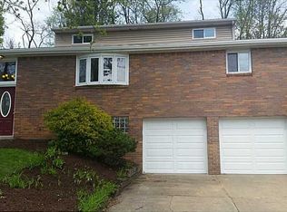 148 Yellowstone Dr, Pittsburgh, PA 15235