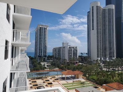 210 174th St APT 905, Sunny Isles Beach, FL, 33160