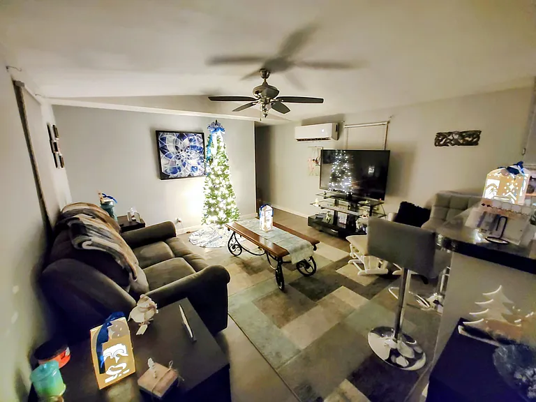 122 Taylors Ln — Photo 4