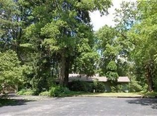 41 Leonard Ave, Northfield, OH 44067