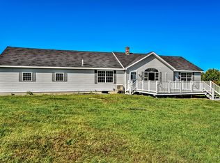816 Neck Rd, China, ME 04358