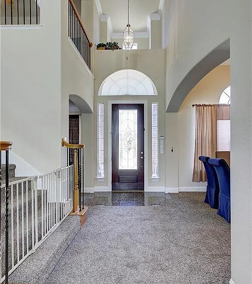 6917 Shady View Ct — Photo 2
