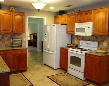 4th image of 2710 Hagen Ct