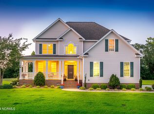 1799 Wheatstone Dr, Greenville, NC 27858
