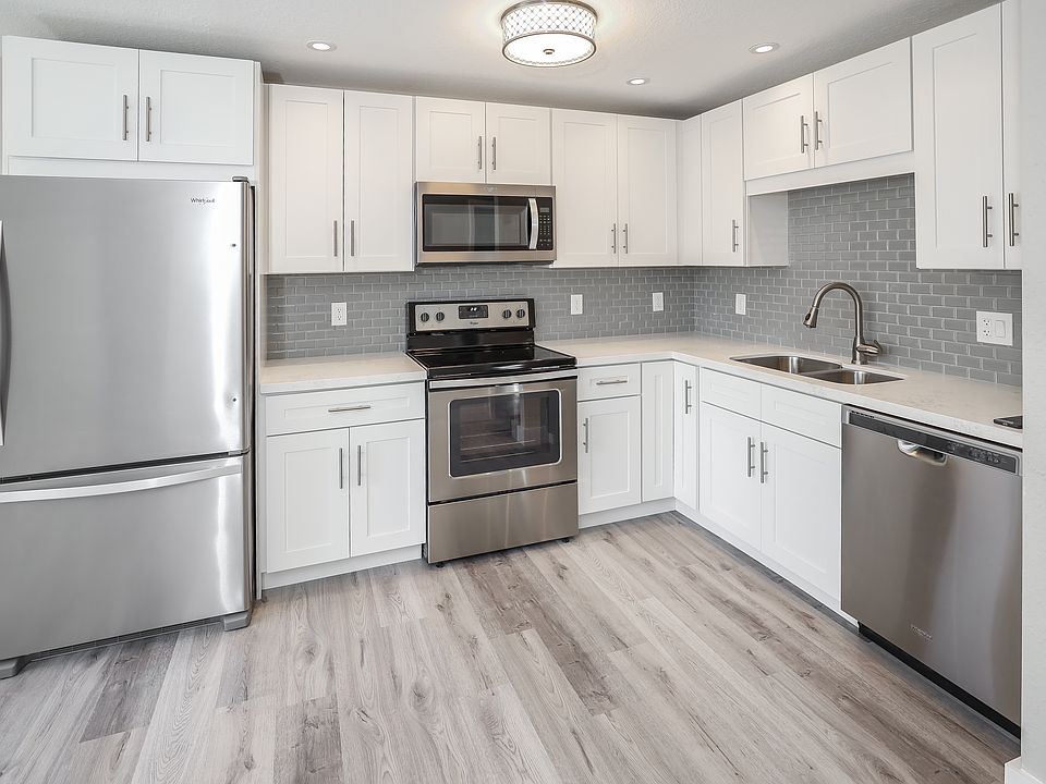 1st image of 5940 NE 2nd Ter