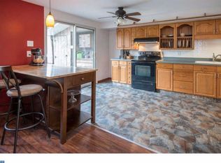 8A S 2nd St, Perkasie, PA 18944