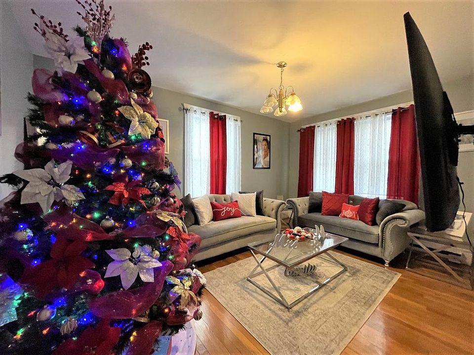 1st image of 15 Huss Ct APT 102