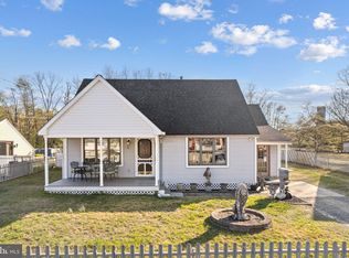 91 Estates Rd, Pine Hill, NJ 08021