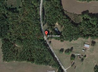 4075 Terry Rd, Huntingdon, TN 38344
