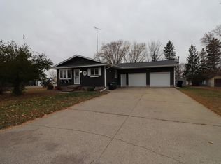 501 Western St, New Munich, MN 56356