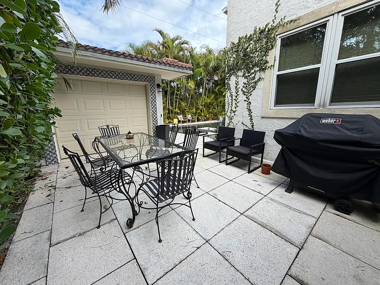 515 Ardmore Rd — Photo 31