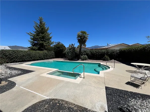 25220 W Posey Dr, Hemet, CA 92544