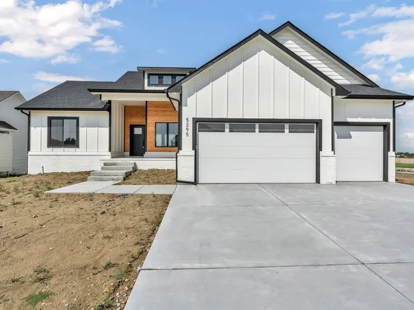 5295 Holder Ln, Wichita, KS 67226