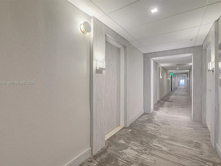 10275 Collins Ave #502 — Photo 11