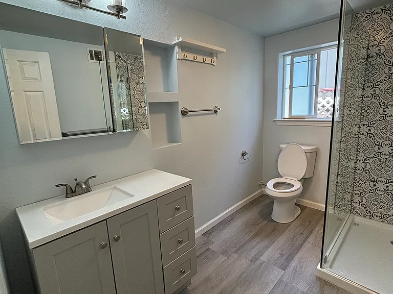 recently renovated full size bathroom