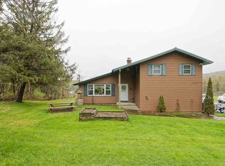 12 Elm Dr, East Berne, NY 12059