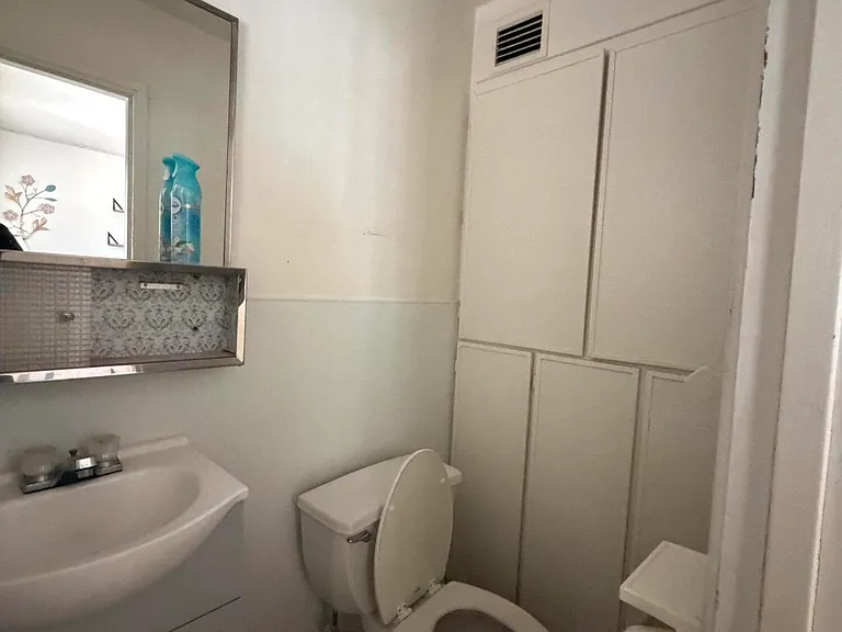 8619 N 30th Dr — Photo 16