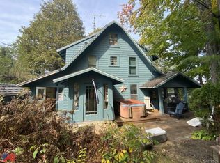 28 Hanks Rd, Star Lake, NY 13690