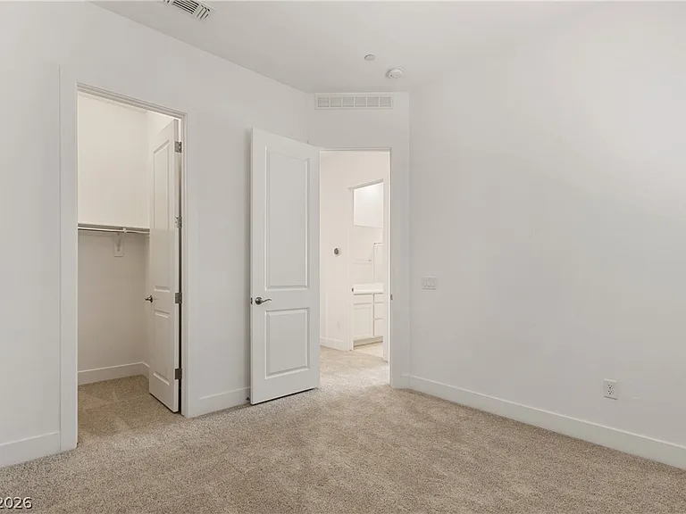 90 Crimson Stone Ct — Photo 17