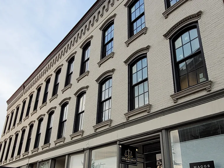 110 Baldwin Street