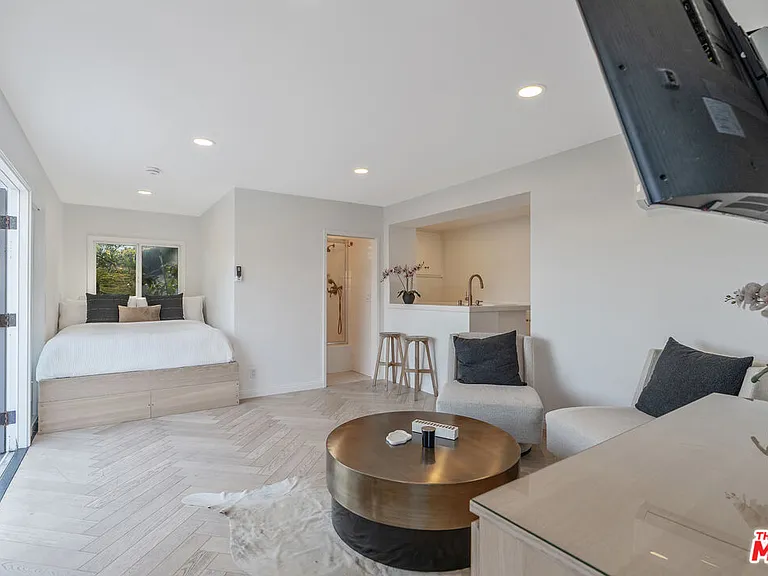3479 Wonder View Dr — Photo 53
