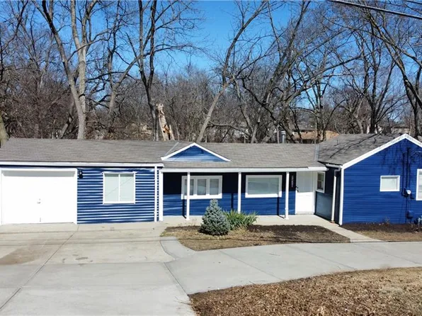 9210 E 83rd St, Raytown, MO 64138