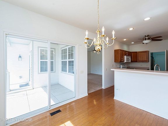 4th image of 12286 White Tail Ln #12286