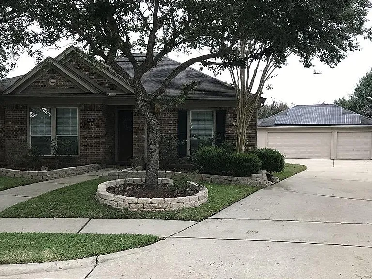 3706 Worthington Lake Dr — Photo 1