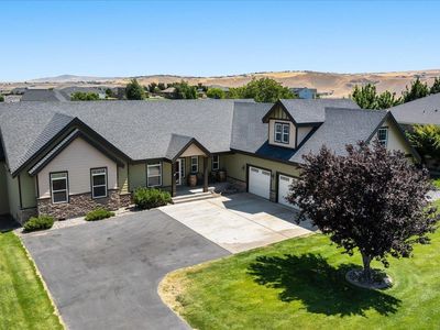15923 S Clear View Loop, Kennewick, WA, 99338