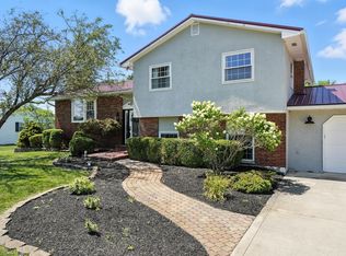 8520 Carter Rd, Hilliard, OH 43026