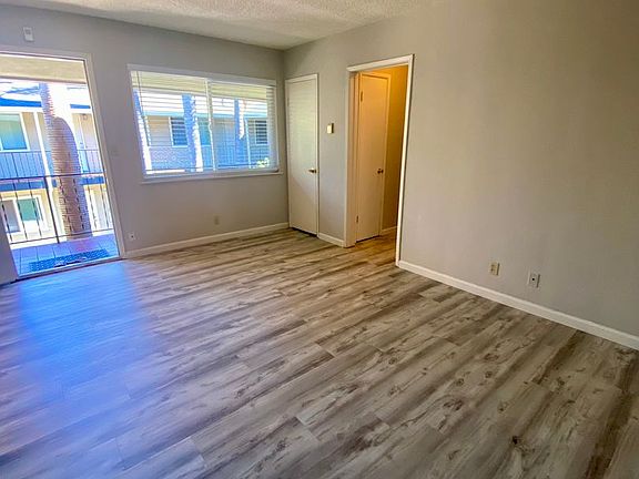 2nd image of 1786 The Alameda APT 22