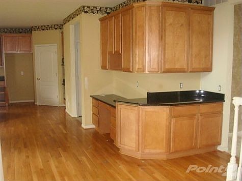 5th image of 105 Hadsell Dr