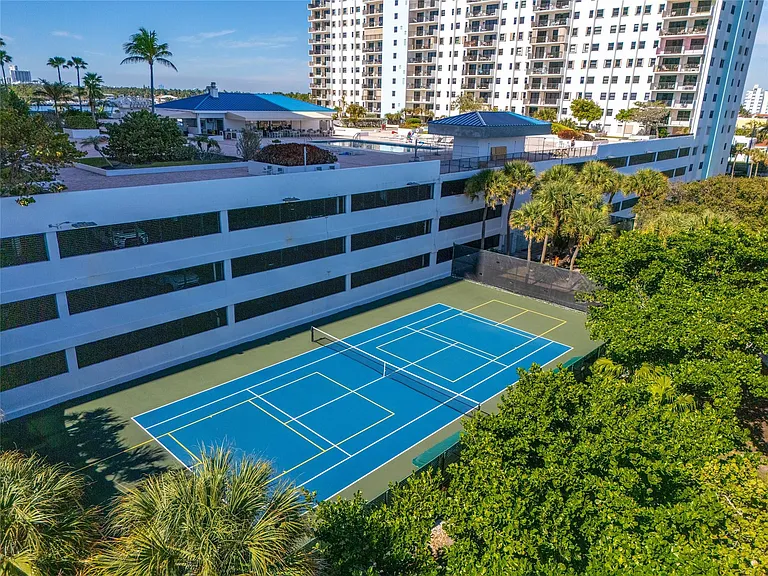 1201 S Ocean Dr #1607N — Photo 28