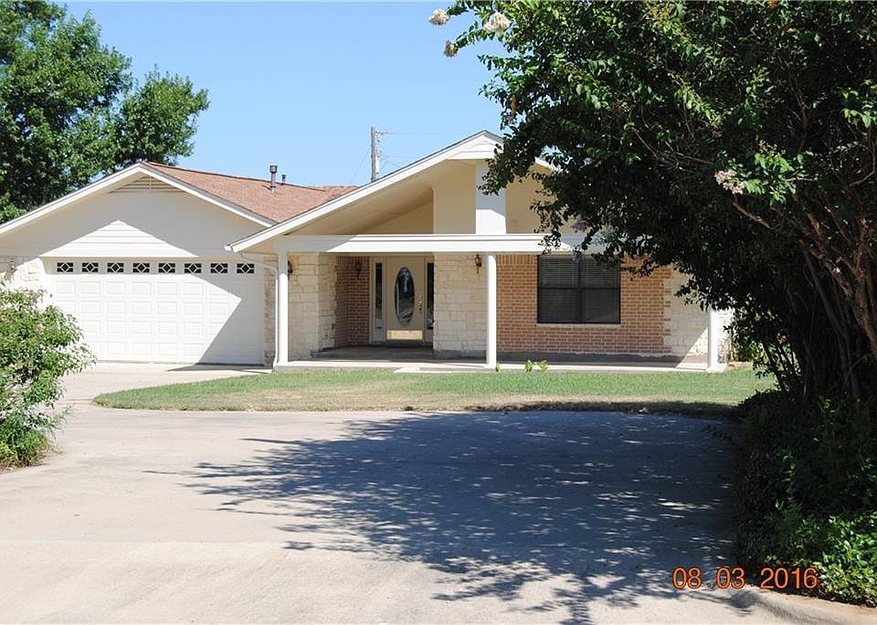 1st image of 112 Lakeview Dr