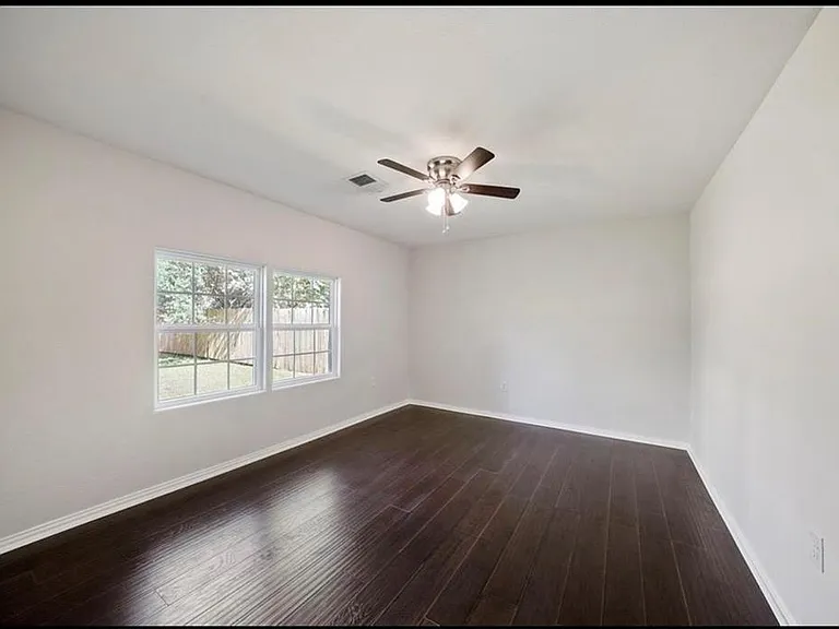 6526 Westview Dr — Photo 11