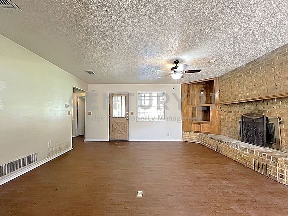 2nd image of 502 Brumley Rd