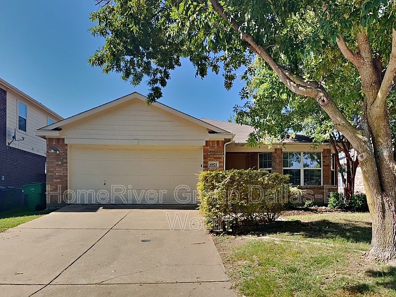 1st image of 6921 Red Bluff Dr