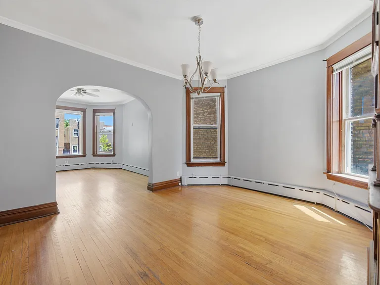 3353 W Evergreen Ave #1 — Photo 4