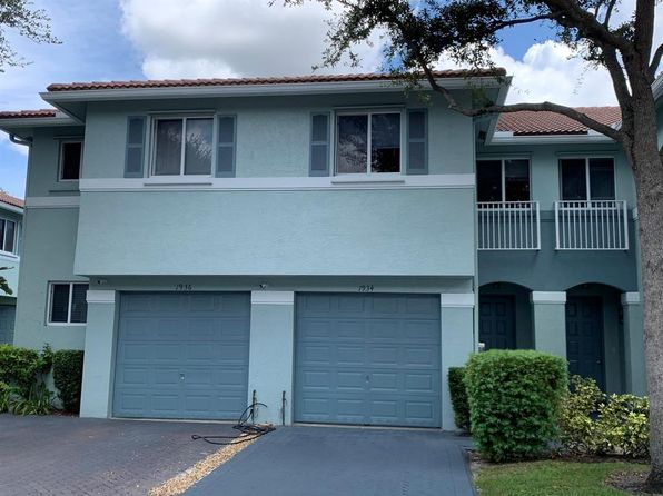 1934 Gardenia Ct