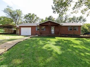 2545 Elm St, Doe Run, MO 63637