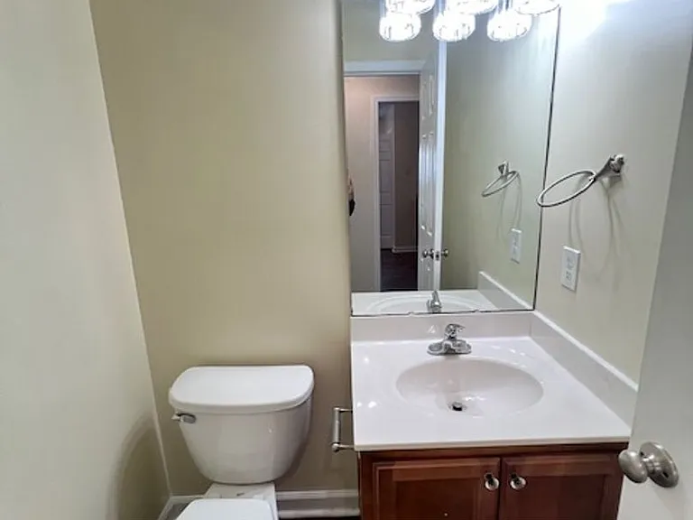 1745 Cherry Point Dr — Photo 6