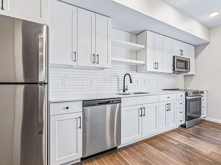 Asher Apartments - LIMITED-TIME OFFER 8 WEEKS FREE! — Photo 36