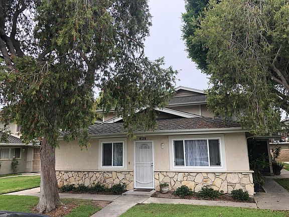 2nd image of 2613 Spinnaker Ave