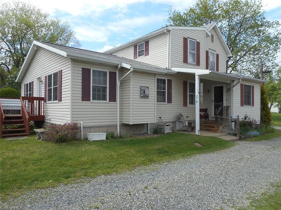 1st image of 219 W Wills Ave